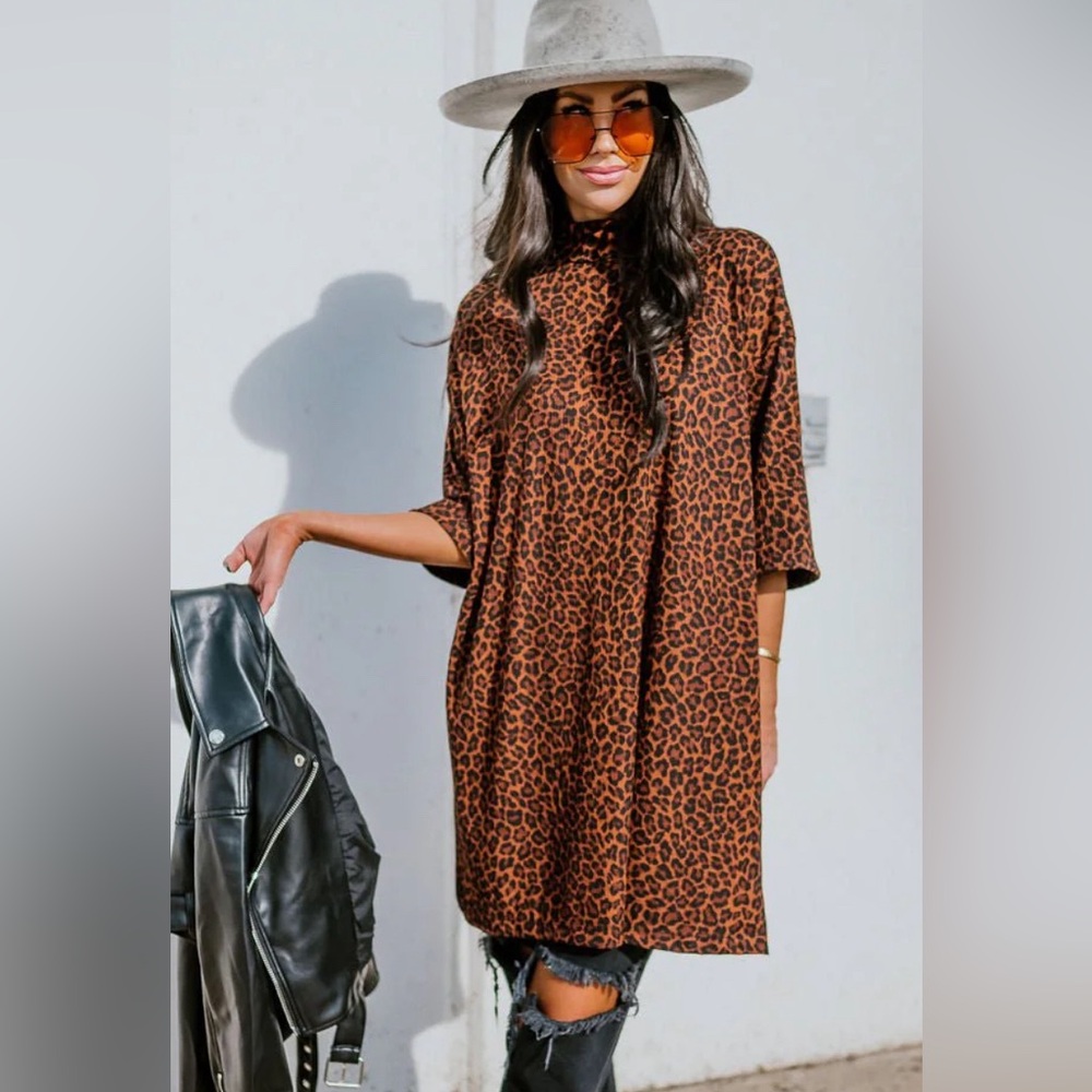Lala Icon Mock Neck Top in Leopard